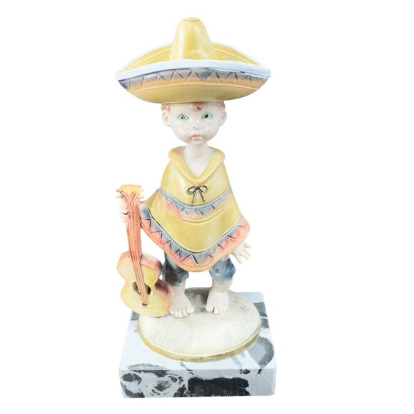 Simonelli Fontanini Carrara Marble Base Depose Italy Figurine Boy Poncho Figure - Picture 1 of 8